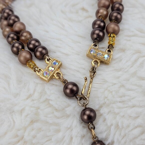 1970s Vintage Necklace with Double Strand of Brown Beads and Crystals - Picture 4 of 6